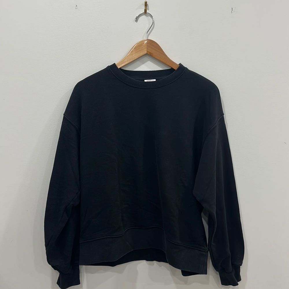 Tna airyAF black sweatshirt